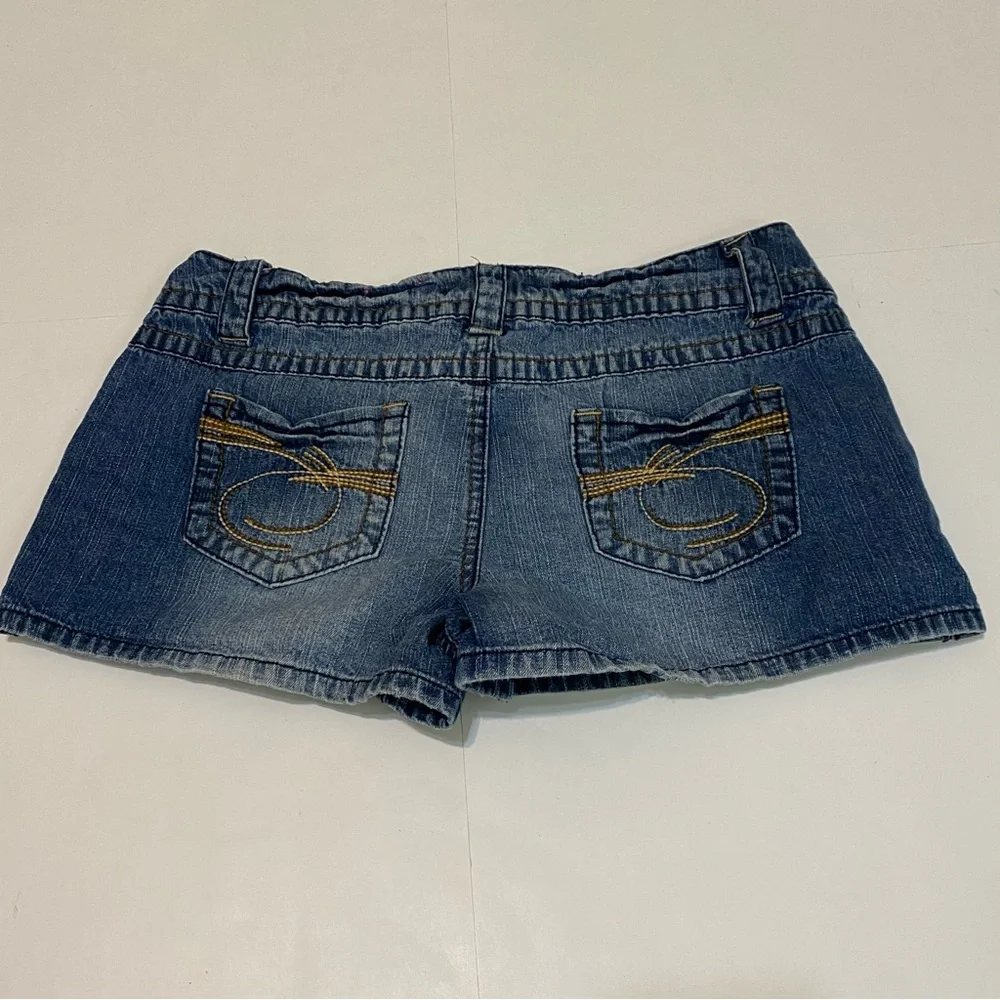 68. ⭐️ SO! Jeans shorts size 9 - Picture 5 of 5